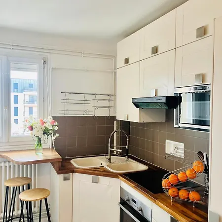 Apartment Centre Ville, Ideal Pour 8 Personnes *