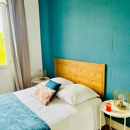 Centre Ville, Ideal Pour 8 Personnes Λα Ροσέλ